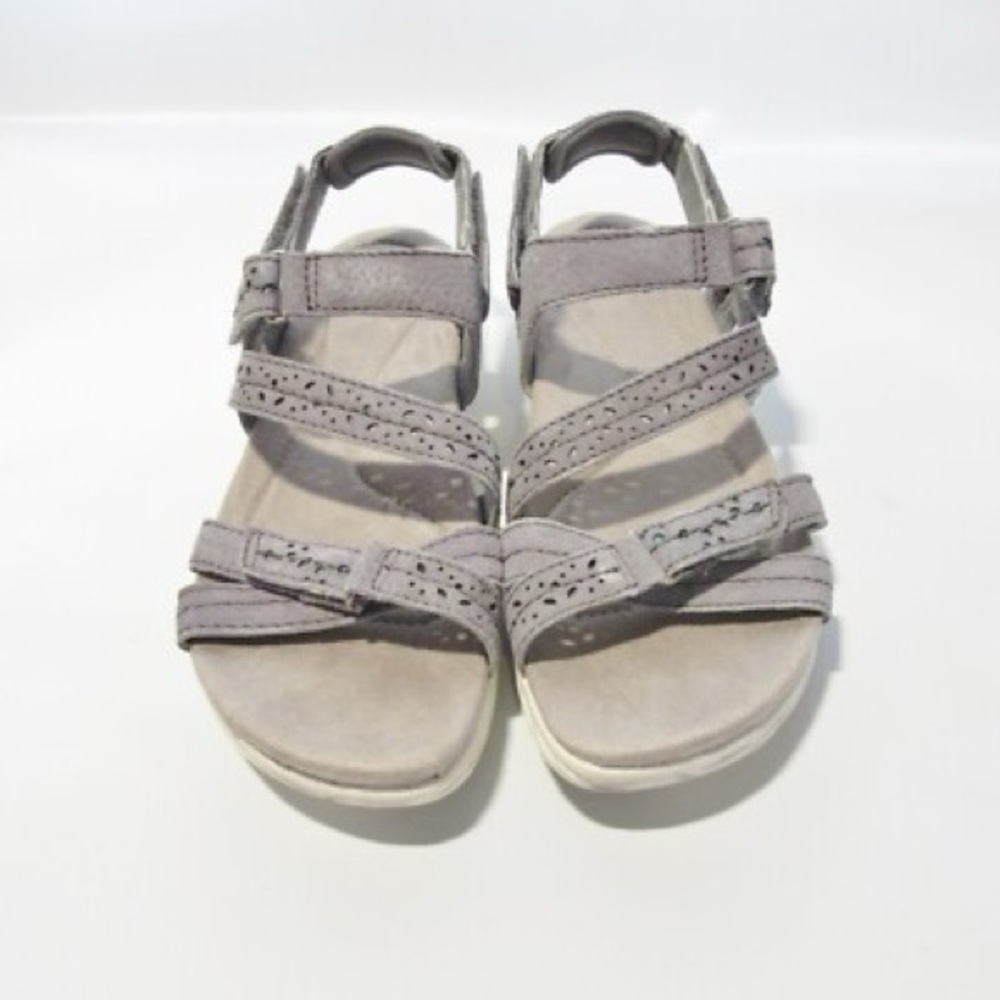 Earth Origins Suede Sport Sandals- Westfield Wendy Frost Grey (Women’s size 7.5)